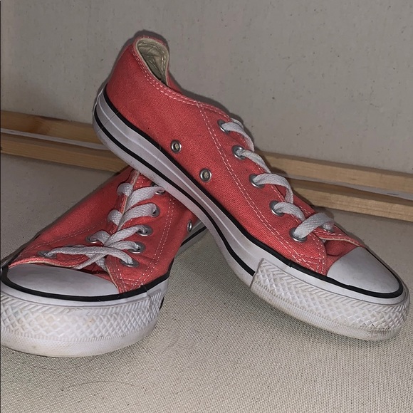 coral colored converse shoes